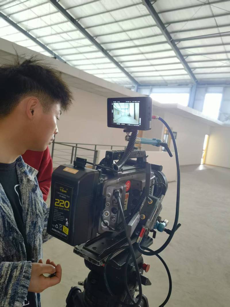 若尔盖电商产品视频拍摄制作：小成本也能产出高质感内容？